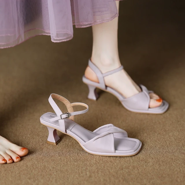 2025夏季新款时尚仙女风配裙子小跟细跟夏天绝美紫色凉鞋女款外穿