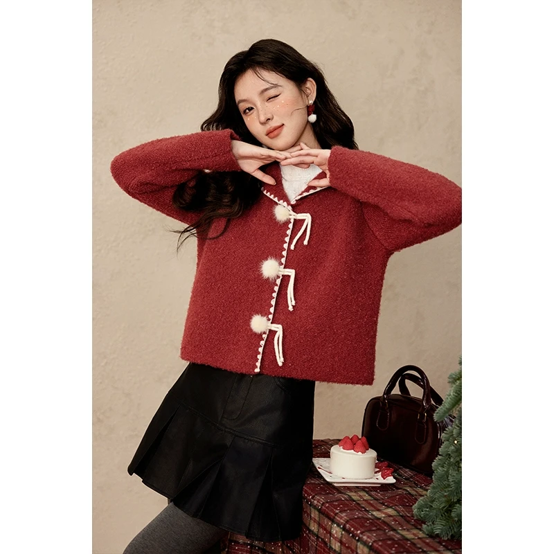 谜秀新品海军领撞色显白复古红毛衣女秋季外穿显瘦小众上衣小香风