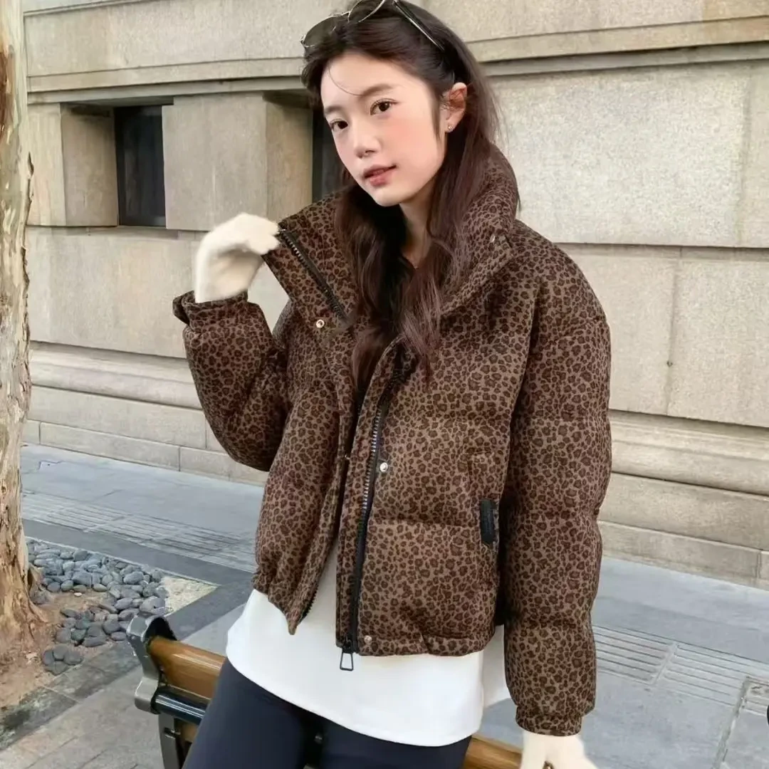 冬季新款豹纹短款女立领加厚保暖韩版宽松时尚小个子羽绒外套潮