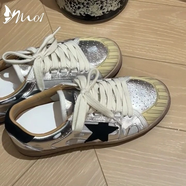 专柜小白鞋女星星覆古做旧小脏鞋2025新款时尚百搭休闲板鞋德训鞋