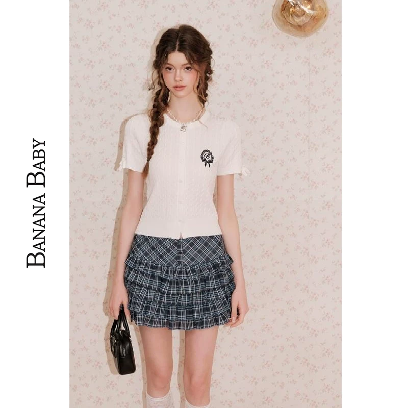 BANANA BABY2025年夏新款复古学院风格纹半身裙女蛋糕裙B252Q023