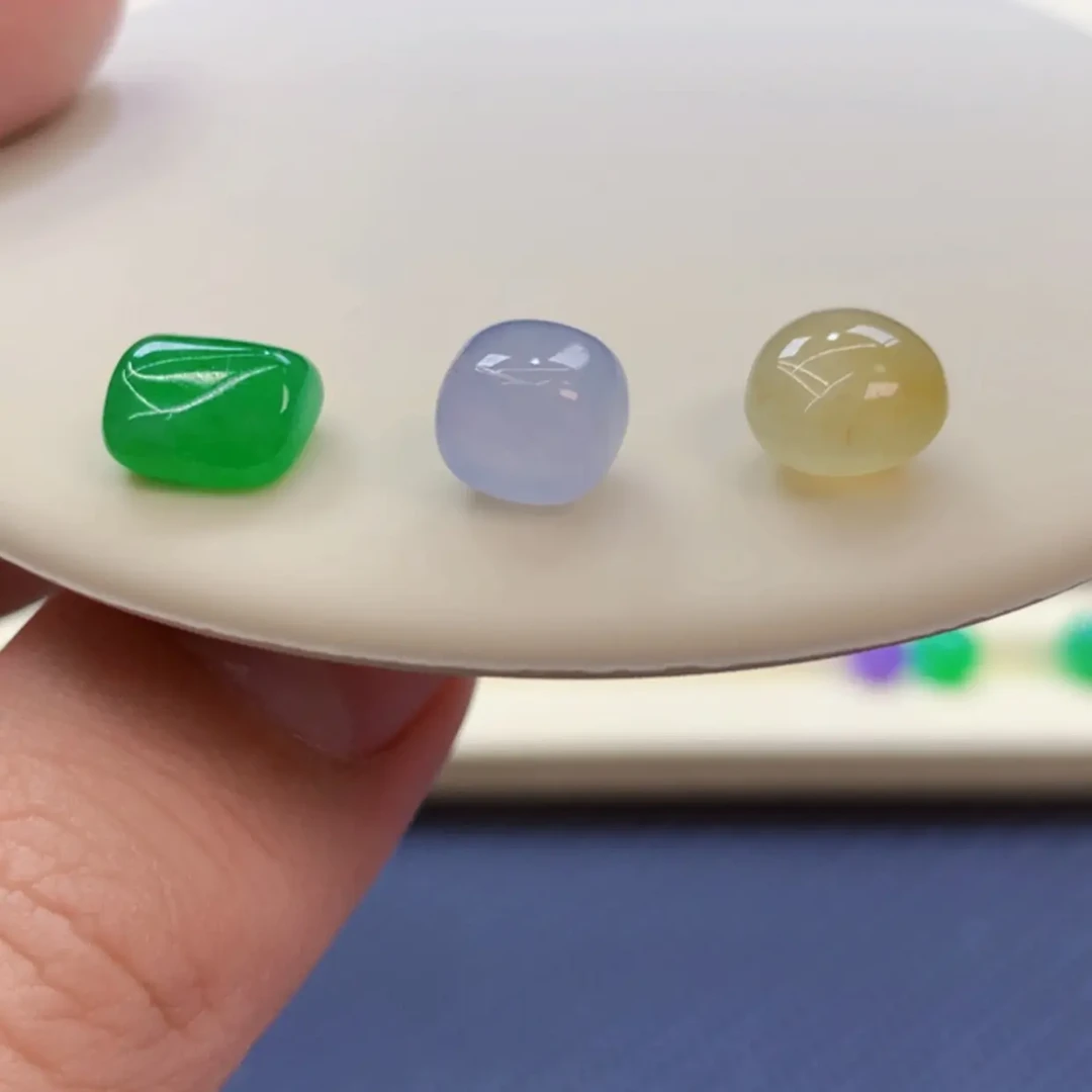 天然缅甸A货翡翠随形珠子镶嵌彩色