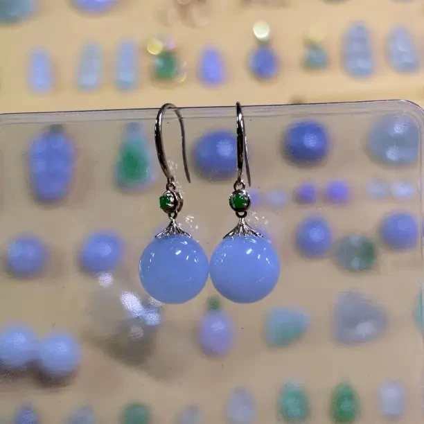 卡10.6的紫珠一对