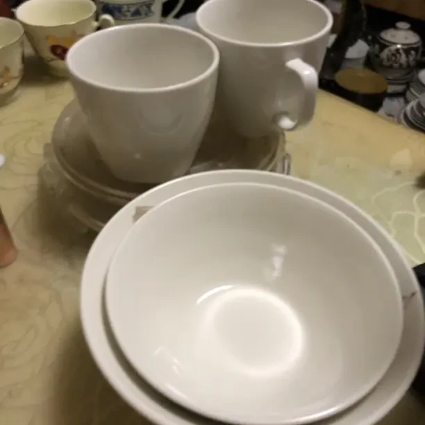 陶瓷素面杯子两个碗两个