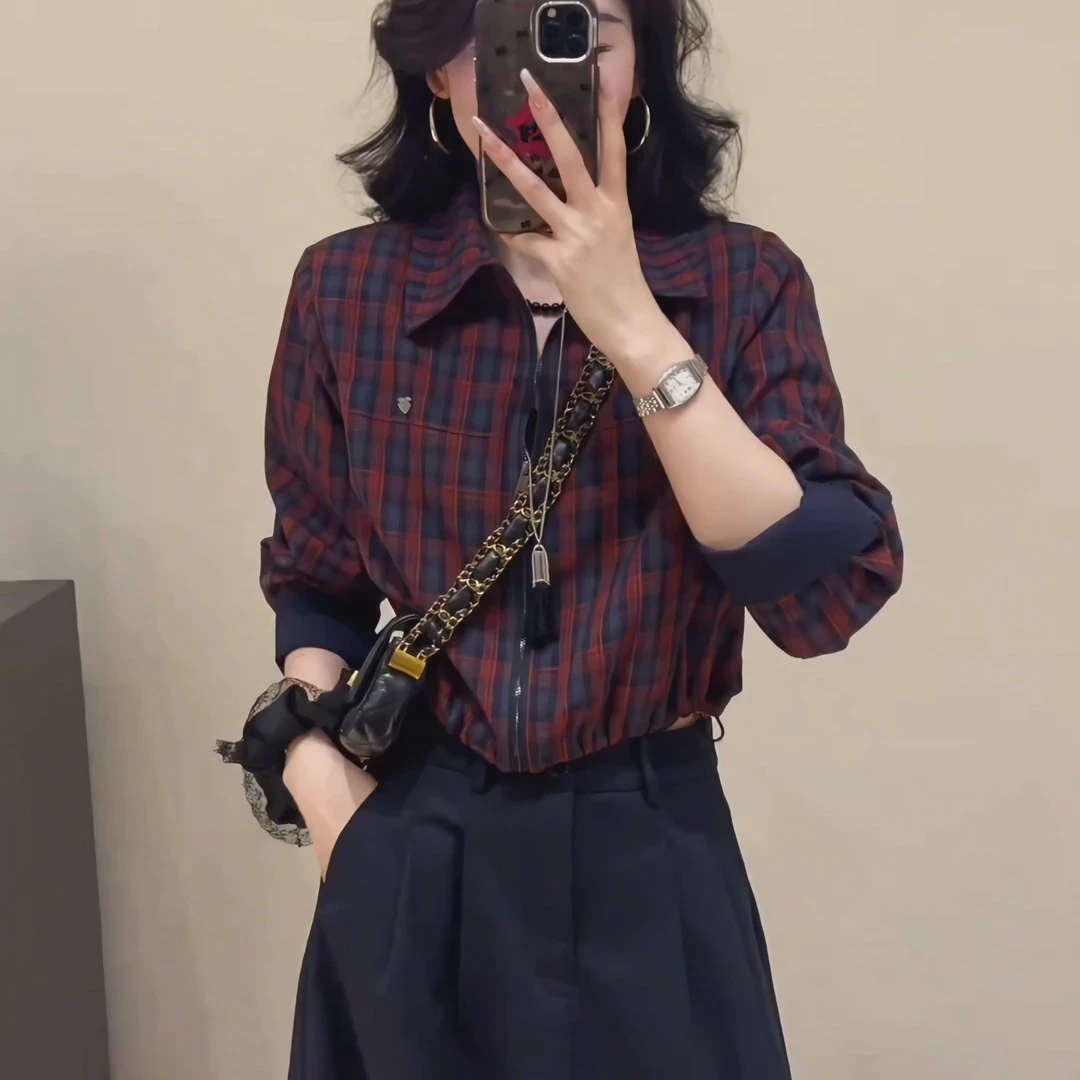 高级感气质减龄格子衬衫女2025秋季新款韩版时尚宽松显瘦短款上衣