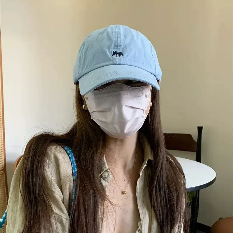新款刺绣网红小狐狸棒球帽百搭户外男女帽子宽檐显脸小鸭舌帽遮阳