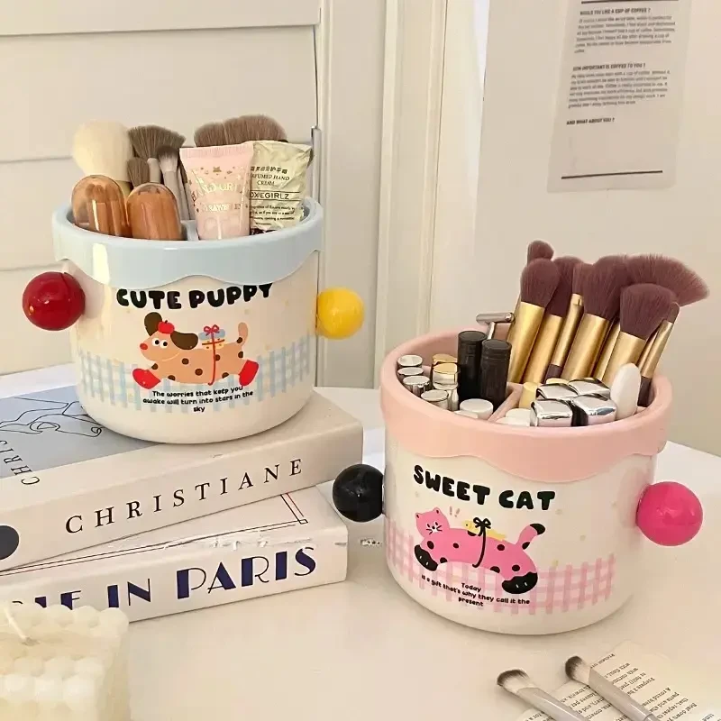 高颜值化妆刷收纳筒女生宿舍家用梳妆台大容量分区口红眉笔整理X