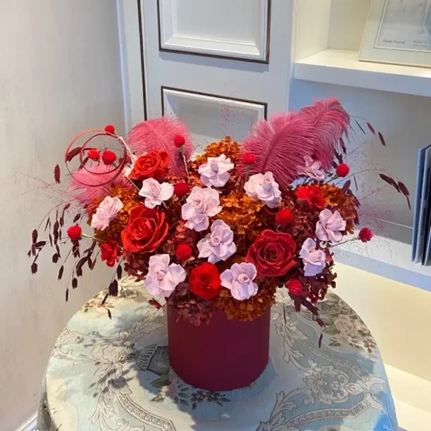 【羽梦秋华】玫瑰抱抱桶年宵花花束 悦人悦己佳品