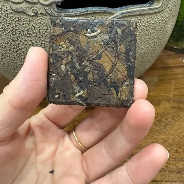 2018年寿眉饼干茶
