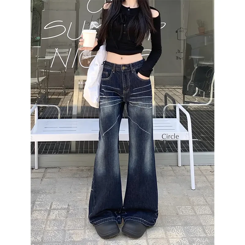 深蓝色水洗猫须直筒牛仔裤女秋季新款设计感宽松阔腿显瘦微喇裤子