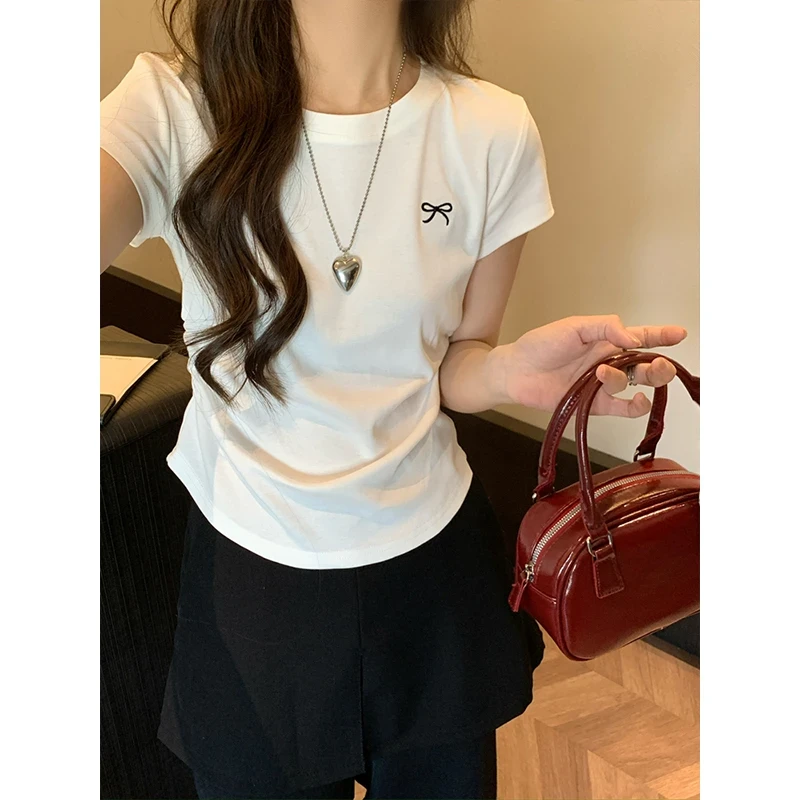 白色蝴蝶结正肩短袖T恤女夏季2025年新款短袖褶皱收腰显瘦上衣