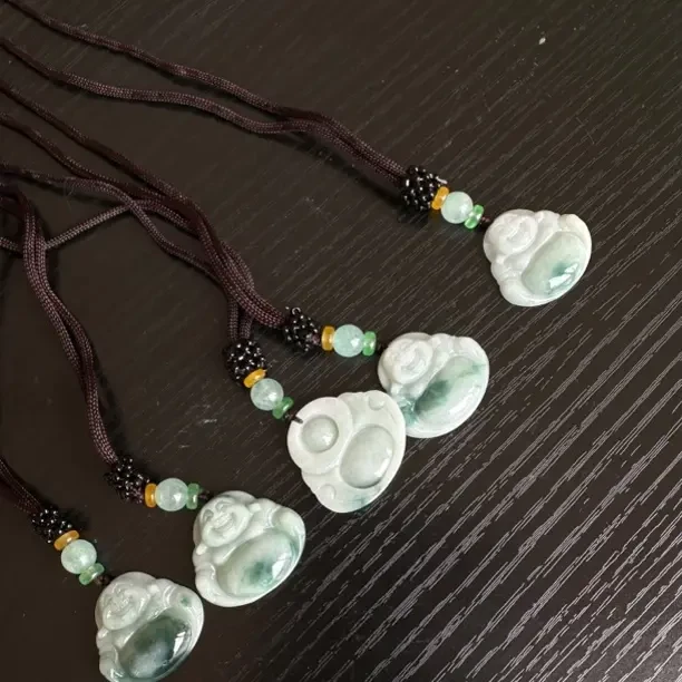 翡翠A货细糯化飘小花佛公