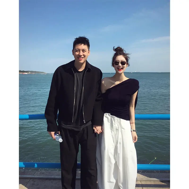 2025夏季韩版气质时尚斜肩飘带上衣休闲百搭简约宽松长裤两件套女