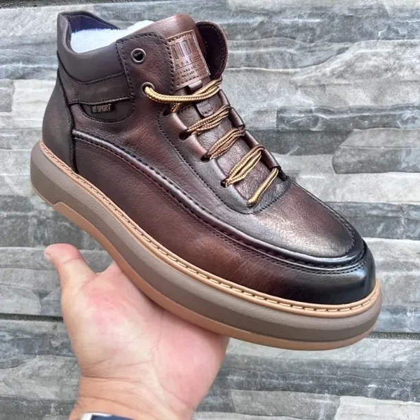 休闲皮鞋工装风男鞋时尚休闲鞋厚款加绒复古系带低帮