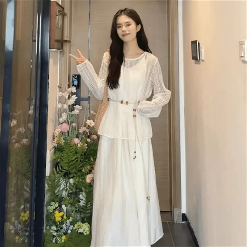 2025秋季款法式气质超仙可调节吊带裙百搭镂空小衫高级感两件套女