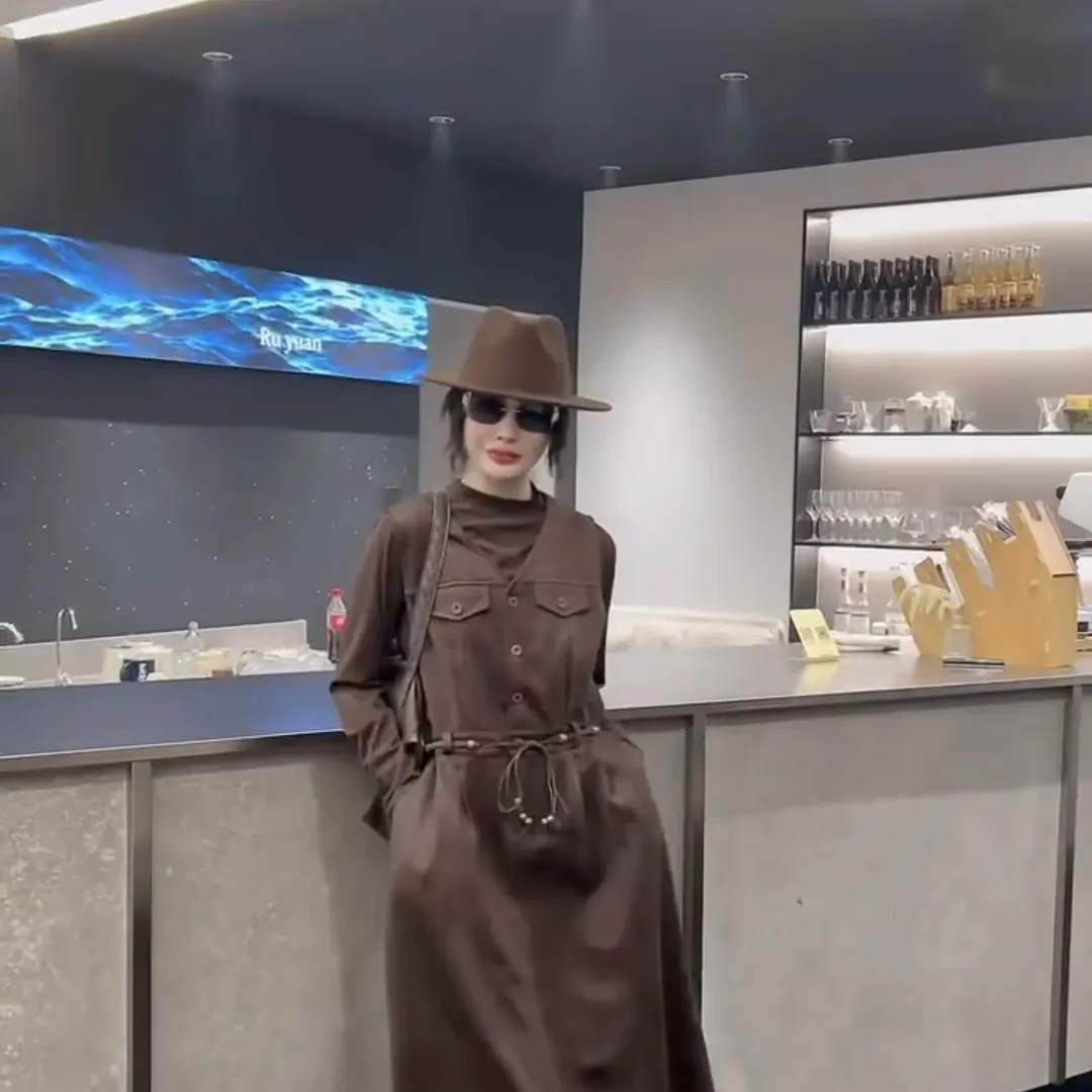 百搭显瘦麂皮绒背心连衣裙与打底衫搭配套装