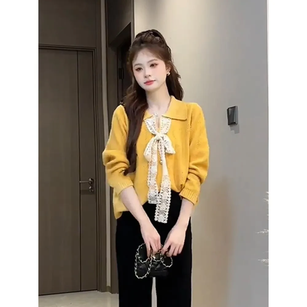 法式翻领黄色针织衫女秋季蕾丝蝴蝶结系带上衣温柔风软糯套头毛衣