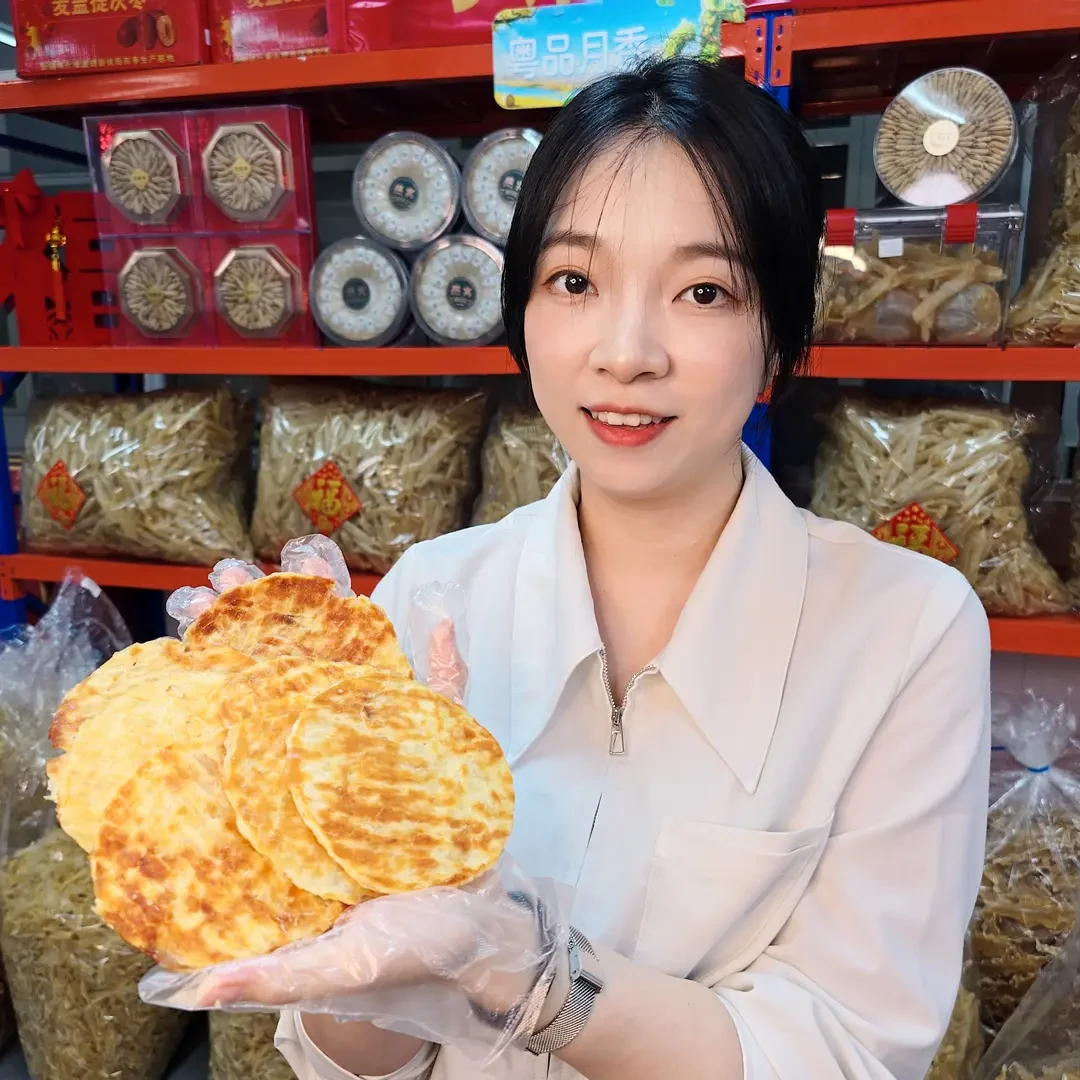 无添加即食深海鳕鱼片金黄鲜香碳烤鱼片干孕妇儿童海鲜味零食特产