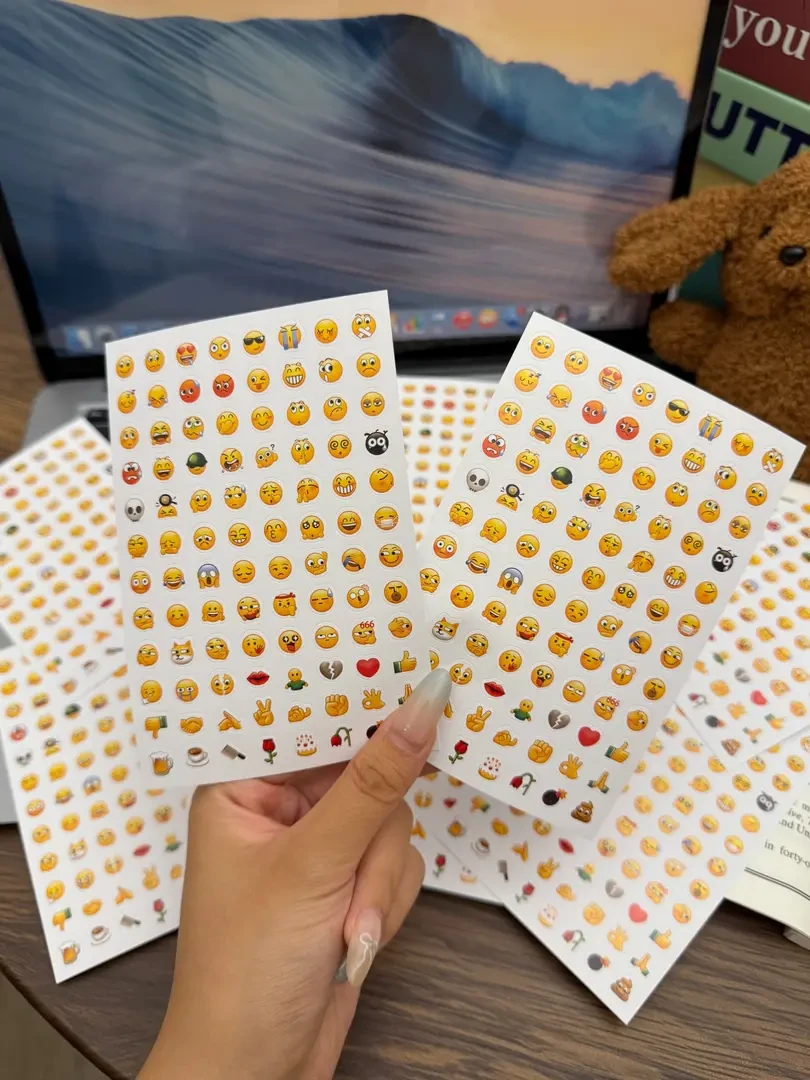 【皮卡】爆款Emoji表情包贴纸vx表情包手账装饰黄豆表情贴纸创意