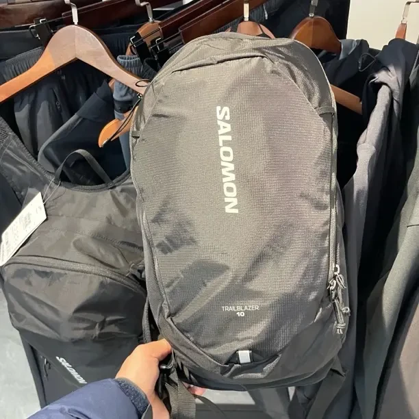 超高质量百搭高级超轻轻便防水10升户外休闲双肩背包