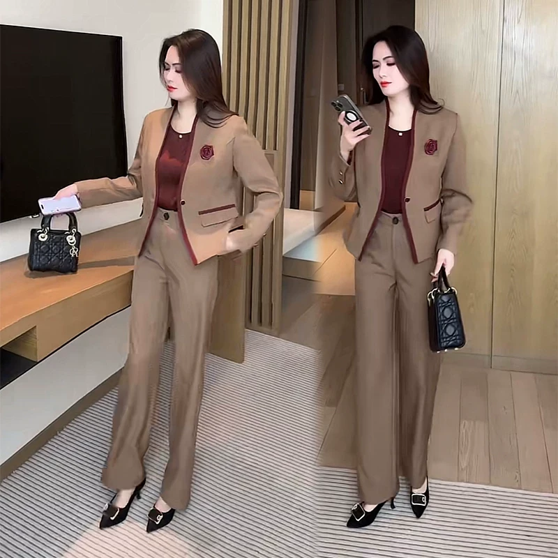 春装职业套装2025年新款休闲洋气质减龄春秋时髦女装一整三件套裤