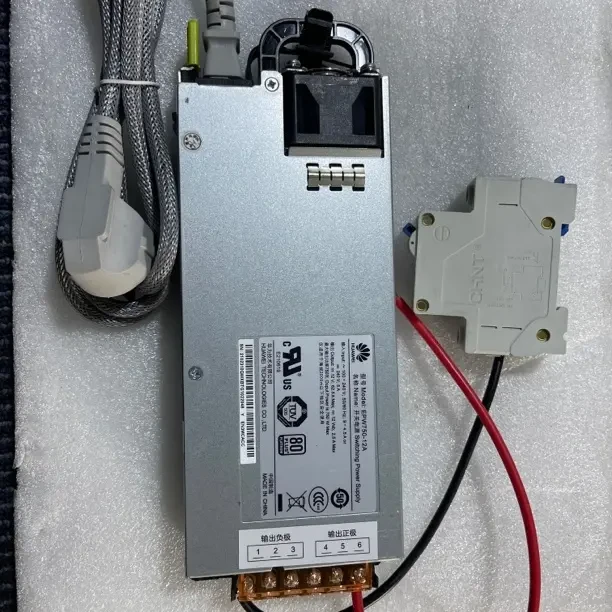 华为750W转换器,220伏转换12V60A端子以改好正负极,电源线和开关!
