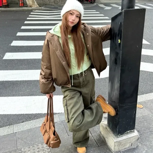 连帽丝光面包棉服