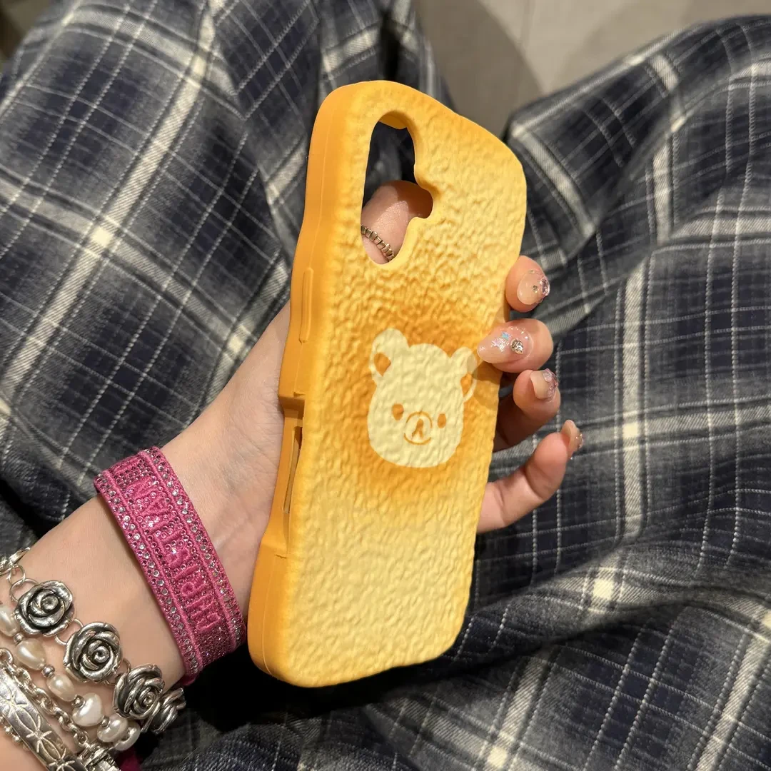 可爱吐司面包轻松熊适用苹果16/15promax手机壳13/14硅胶1112
