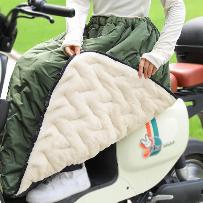 秋冬电动车挡风被摩托骑车保暖护膝防水加厚加绒半身裙防风裙男女