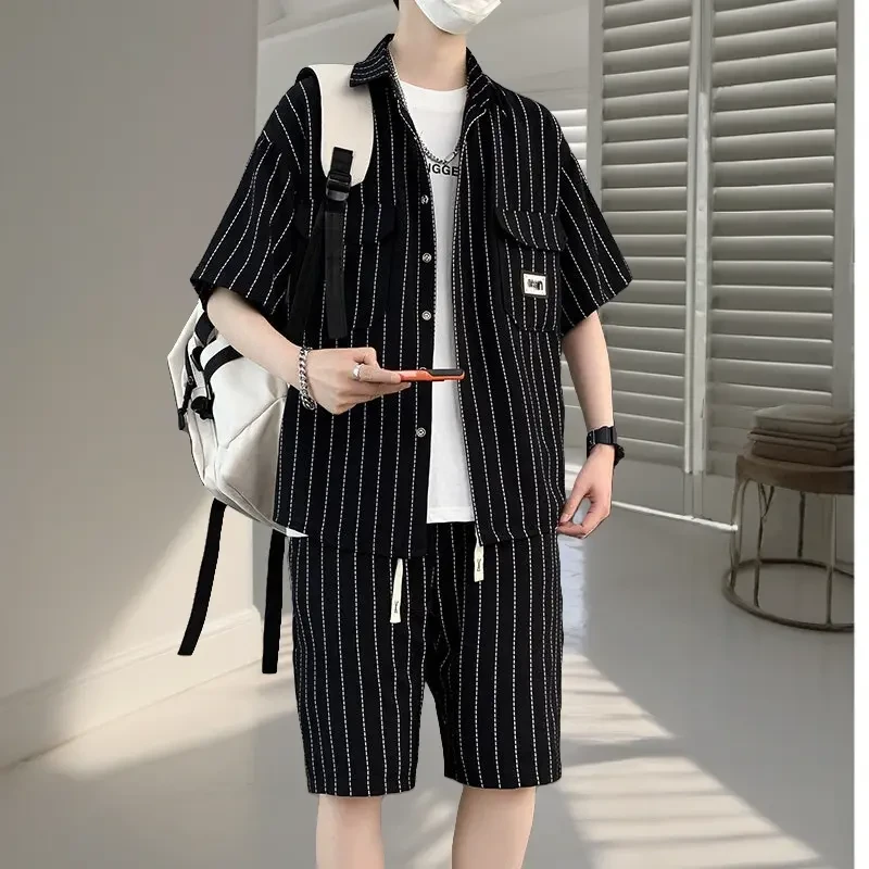 时尚轻奢夏季男士套装痞帅衬衫短裤两件套宽松有型条纹套装潮流