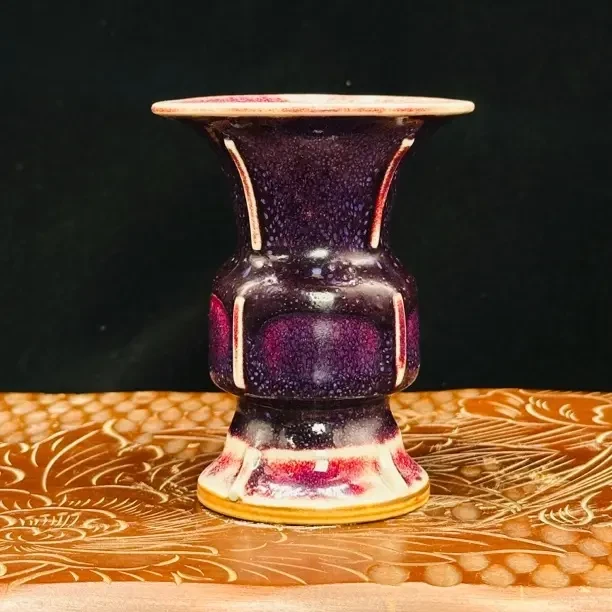 钧瓷窑变出戟尊花觚瓶