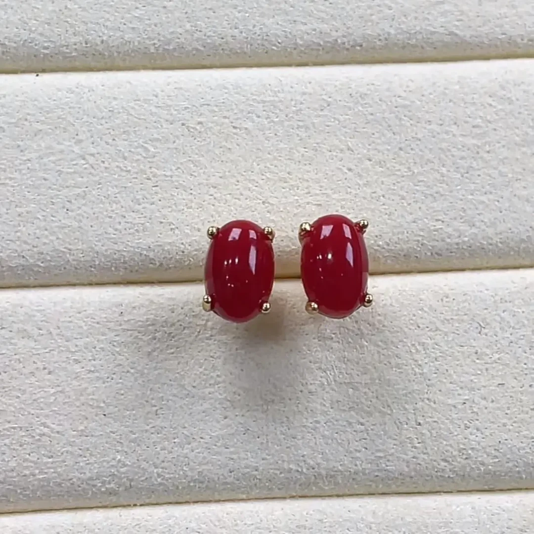 天然红珊瑚阿卡深牛血色925银耳钉