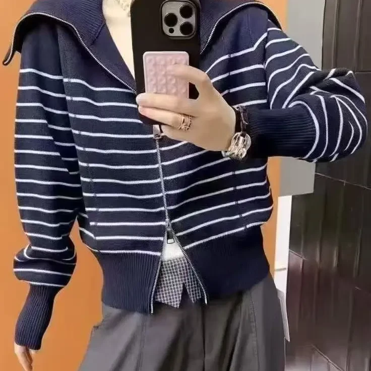 女厚款百搭长袖翻领条纹毛针织衫连帽针织秋季毛衫