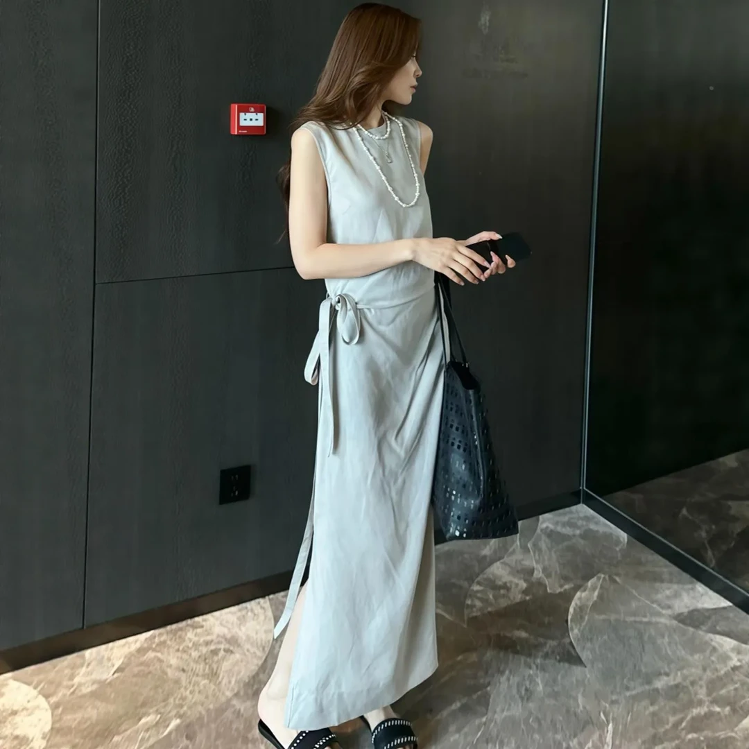 气质法式亚麻无袖连衣裙2025新款爆款高级感巨好看绑带长裙子夏女