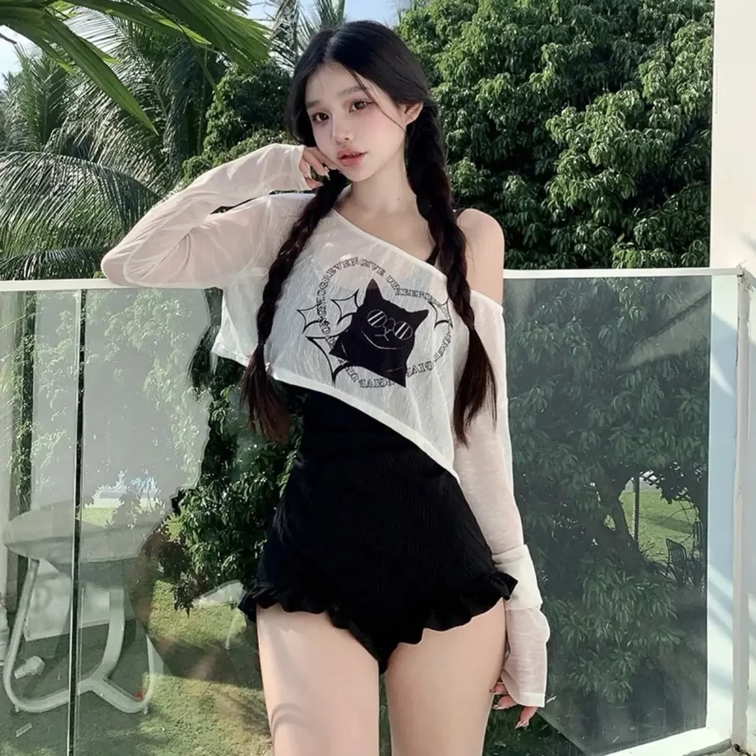 泳衣女2025新款可爱卡通小猫连体两件套长袖罩衫保守遮肚显瘦绝美