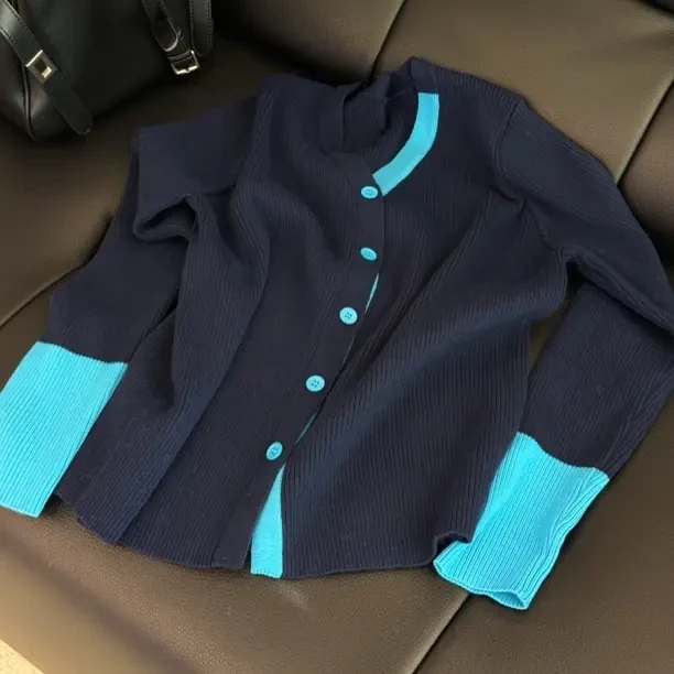 『莱茵河畔』15%咩咩毛针织休闲风不褪色毛针织衫长袖保暖V领