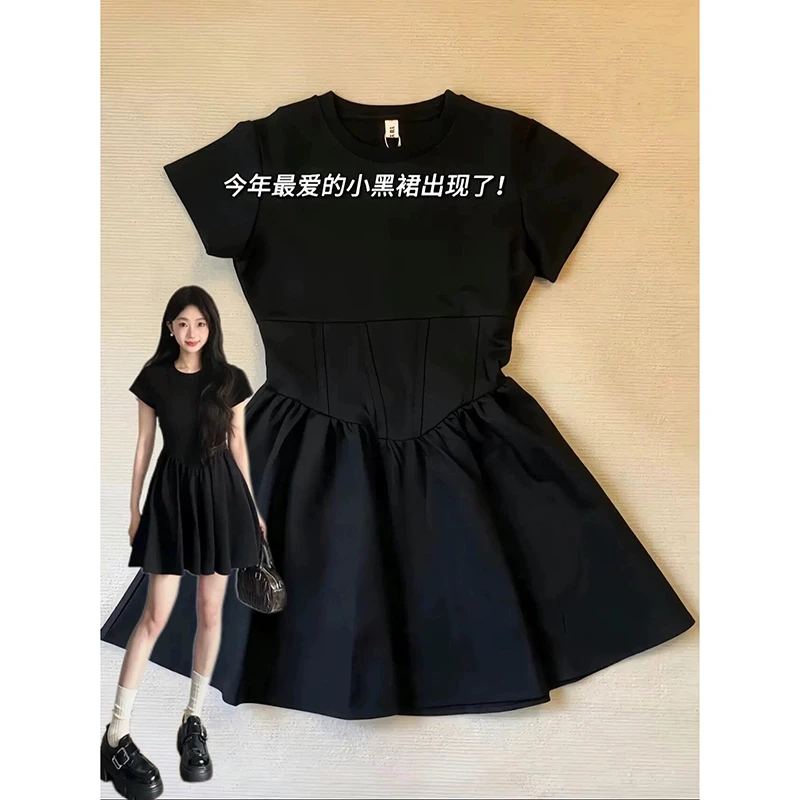甜辣小黑裙2025新款连衣裙夏季度假穿搭a字裙女夏季气质小个子
