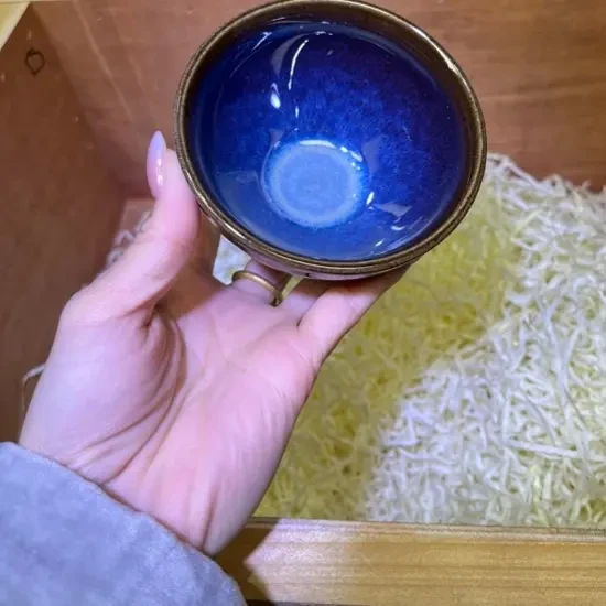 回蓝束口高端主人杯