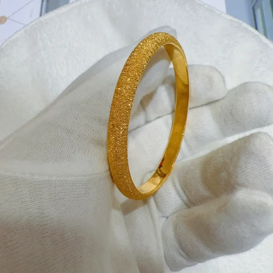 铜合金手镯 新款黄金色手镯闭口时尚满天星潮流小众轻奢风高级感