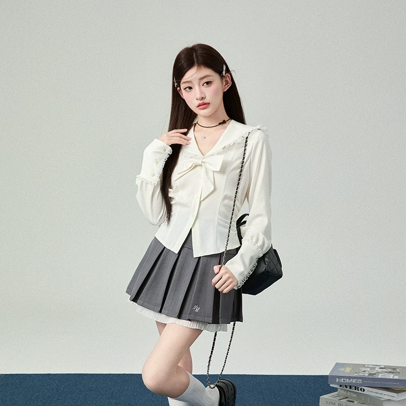 清清41花铃太太春季新款上衣女衬衫设计感蝴蝶结花边海军领白