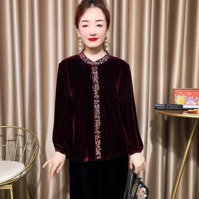 829春秋新款高端长袖刺绣真丝绒中老年妈妈宽松遮肉上衣气质套装