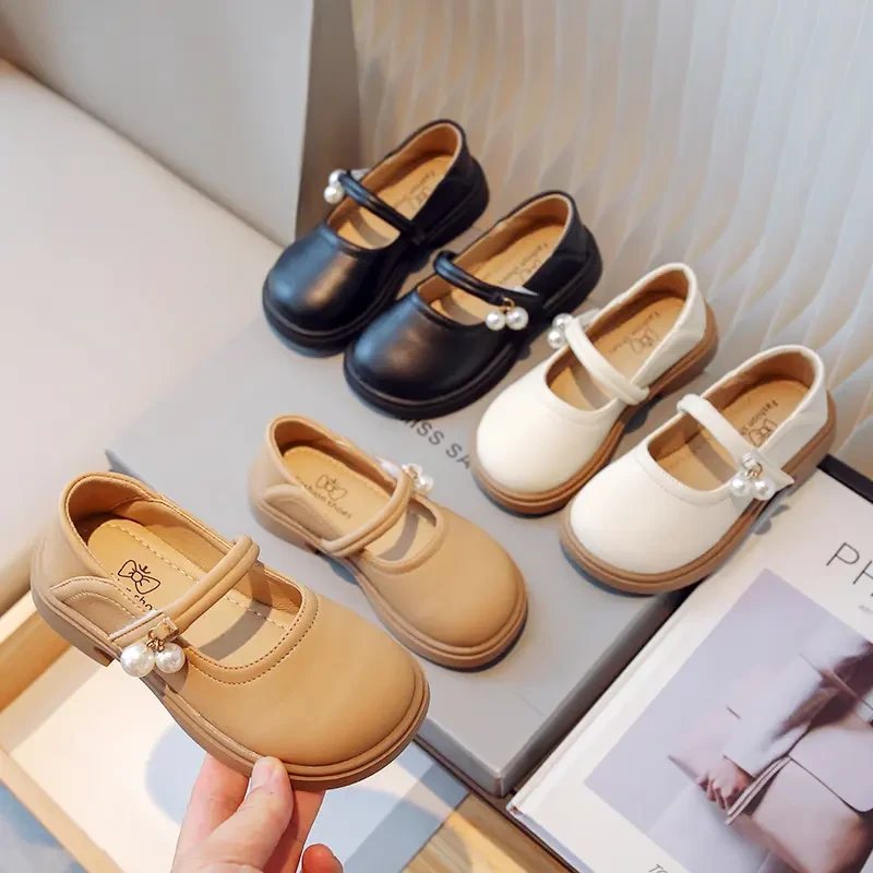女童皮鞋2025年春秋新款儿童时尚珍珠简约公主鞋中大童软底小单鞋
