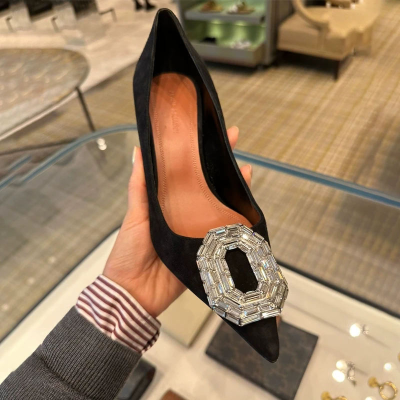 黑色高跟鞋2025新款时尚尖头气质水钻扣百搭浅口女鞋2025款单鞋