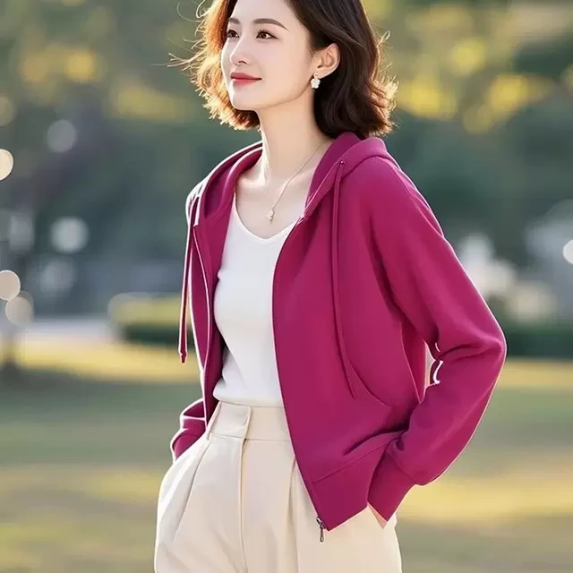 2025大码女装中年妈妈装开春新款洋气上衣休闲玫红色连帽卫衣外套
