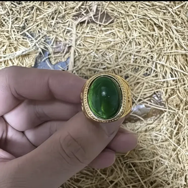 合金戒指 合金金色镂空蛋型镶绿活口可调节气质戒指