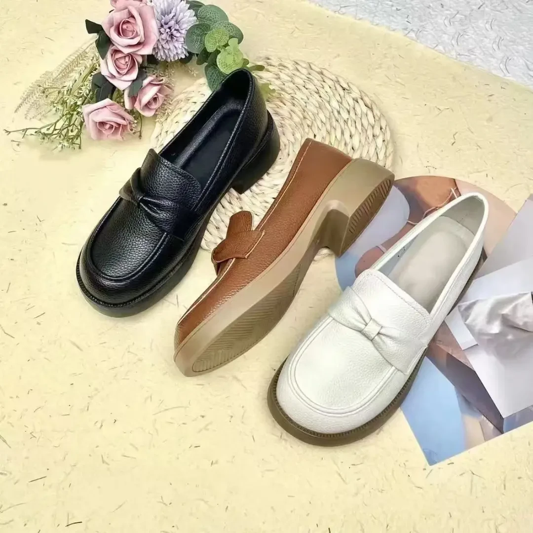 乐福鞋女2025年春季新款英伦风软底女士小皮鞋黑色工作鞋妈妈单鞋