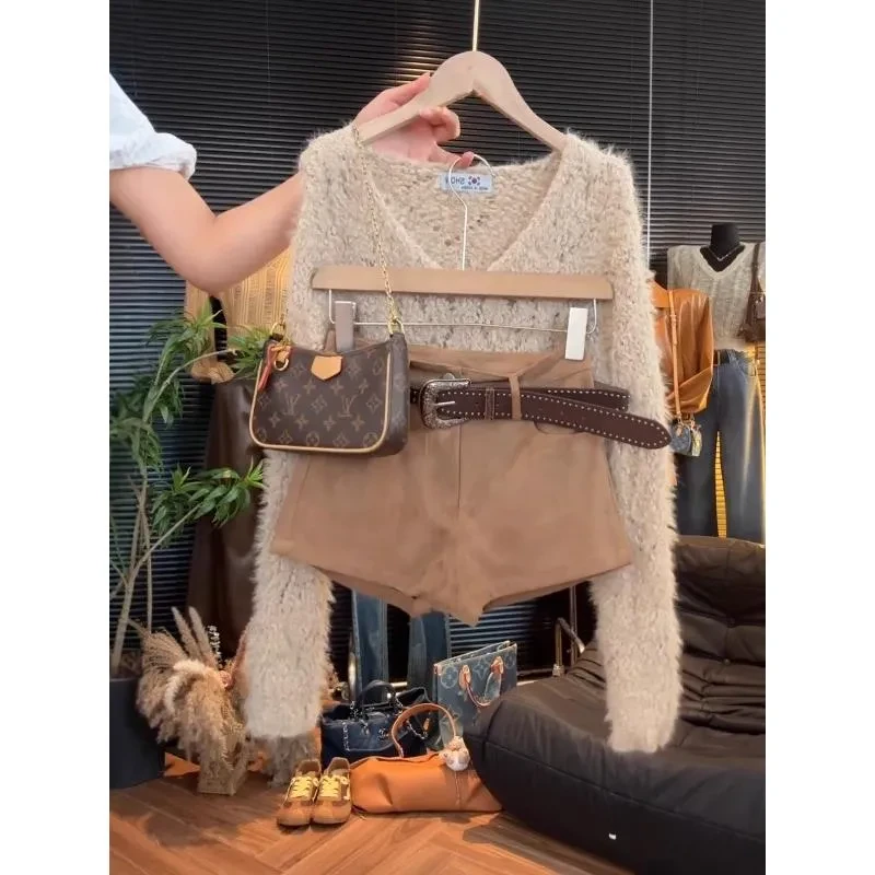 韩系覆古水貂绒V领毛衣女秋季新款慵懒宽松气质软糯长袖针织上衣