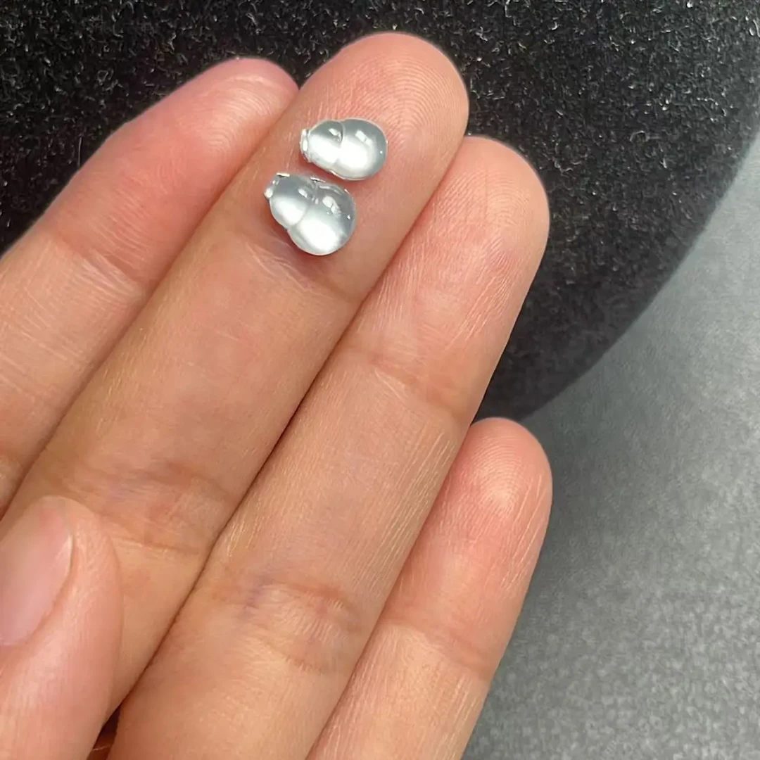 天然翡翠起光高冰葫芦耳钉