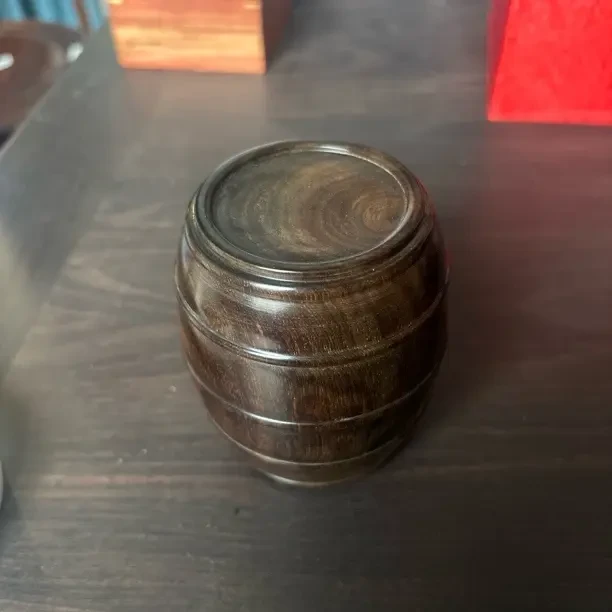 22-25大红酸枝7*8cm桶形牙签罐