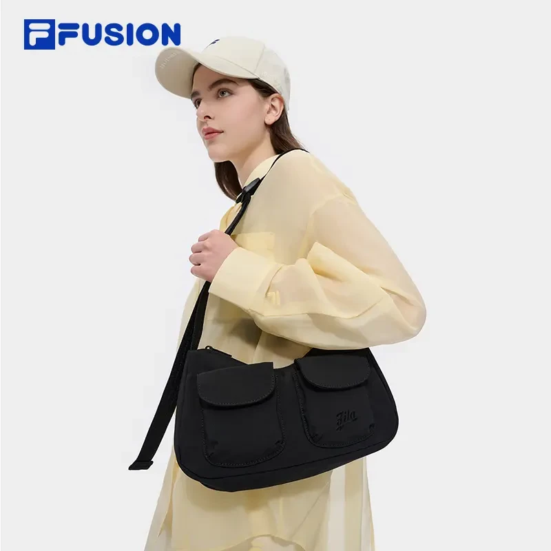 FILA斐乐潮牌女款挎包新款时尚休闲简约百搭手提包女舒服穿搭